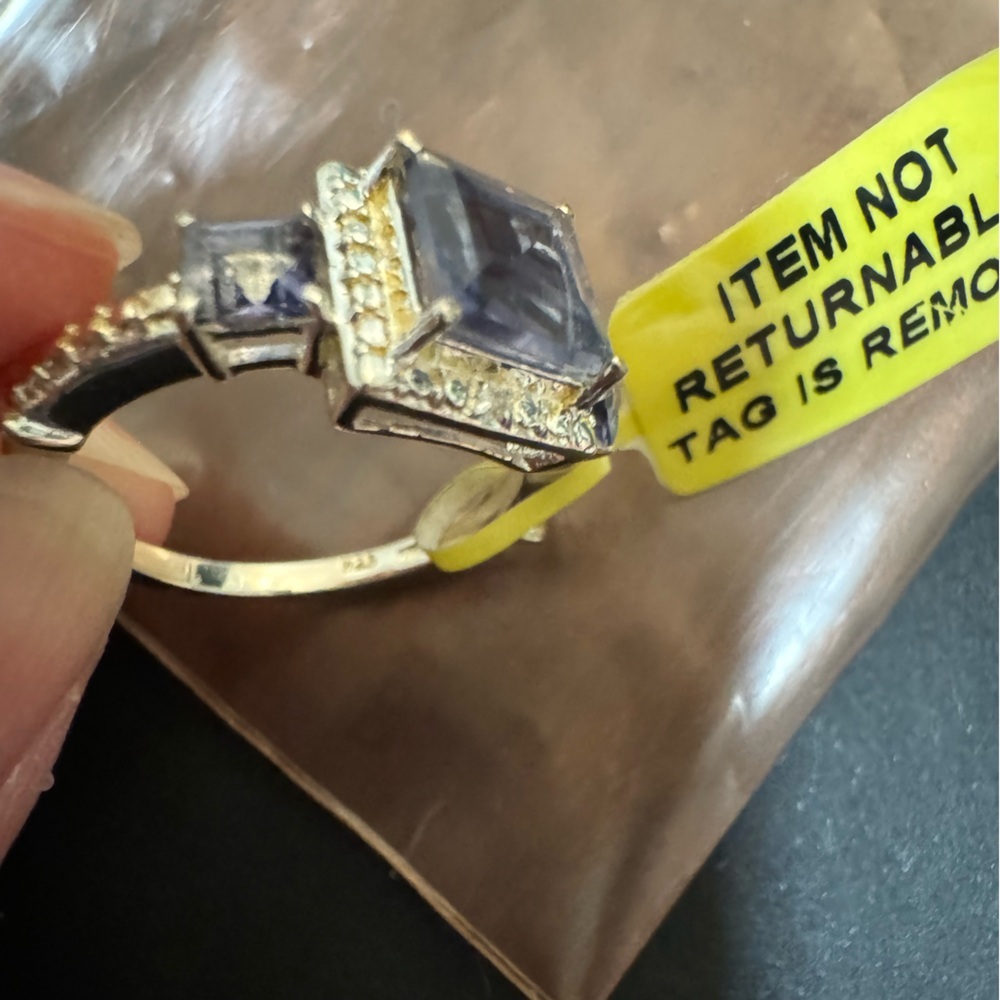 NWT Purple iolite ring size 6 princess cut 925 silver purple new with tags - Picture 2 of 4